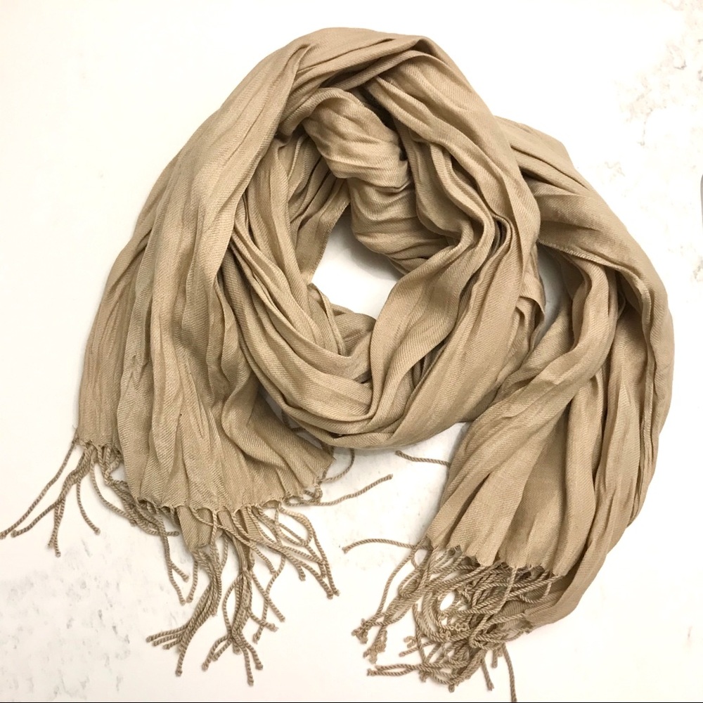 Torre & Tagus scarf